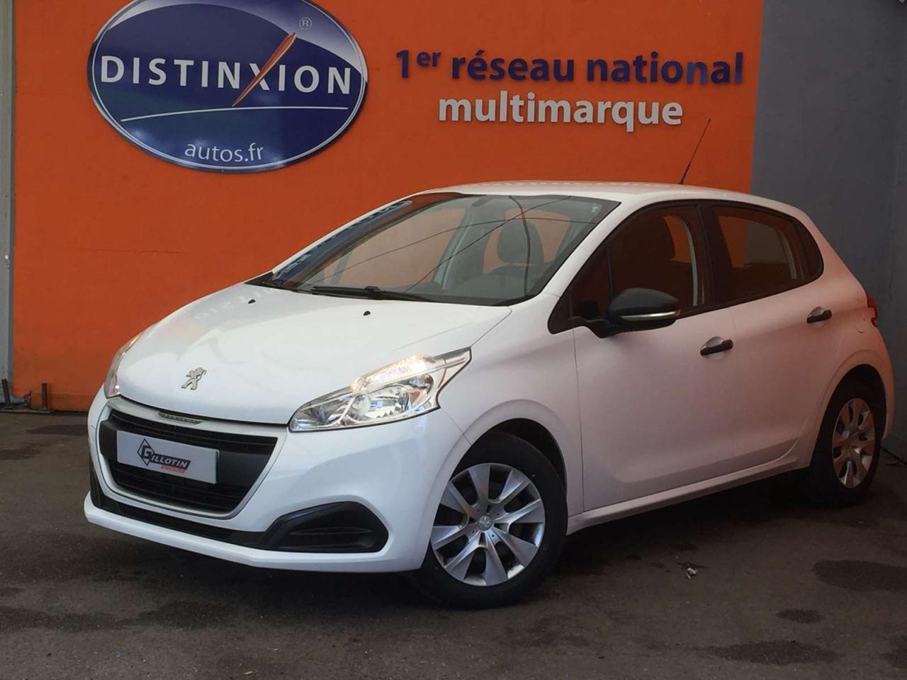 Peugeot 208 rouge I Commandez et faites vous livrer