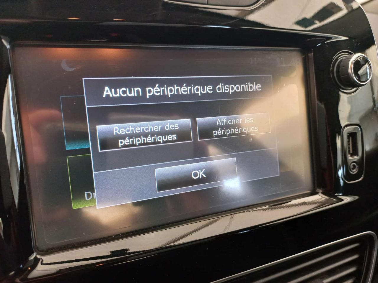 Autoradio d'origine RENAULT CLIO 3 PHASE 2 BREAK Diesel